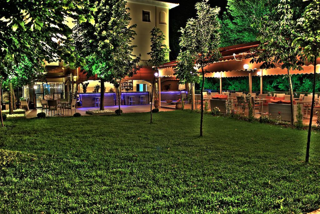 Nefeli Hotel Kozani Zewnętrze zdjęcie