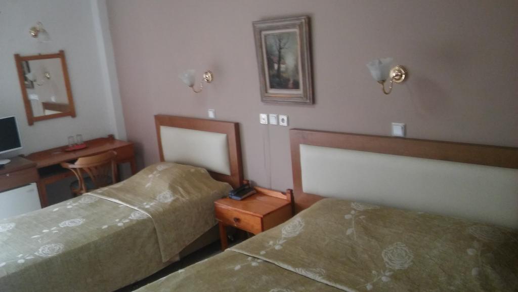 Nefeli Hotel Kozani Zewnętrze zdjęcie