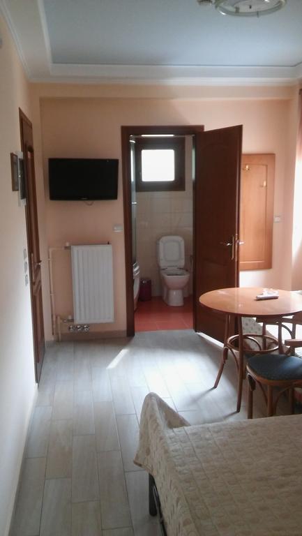 Nefeli Hotel Kozani Zewnętrze zdjęcie