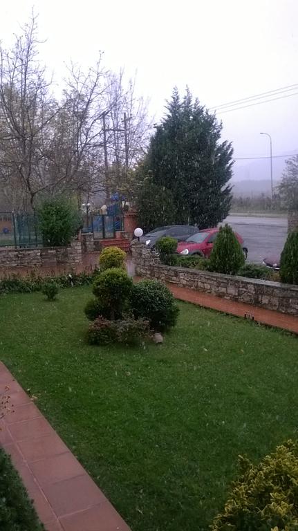 Nefeli Hotel Kozani Zewnętrze zdjęcie